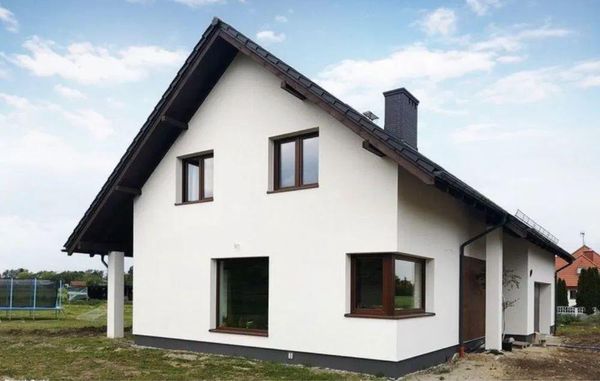 Einfamilienhaus mit neuem Dach